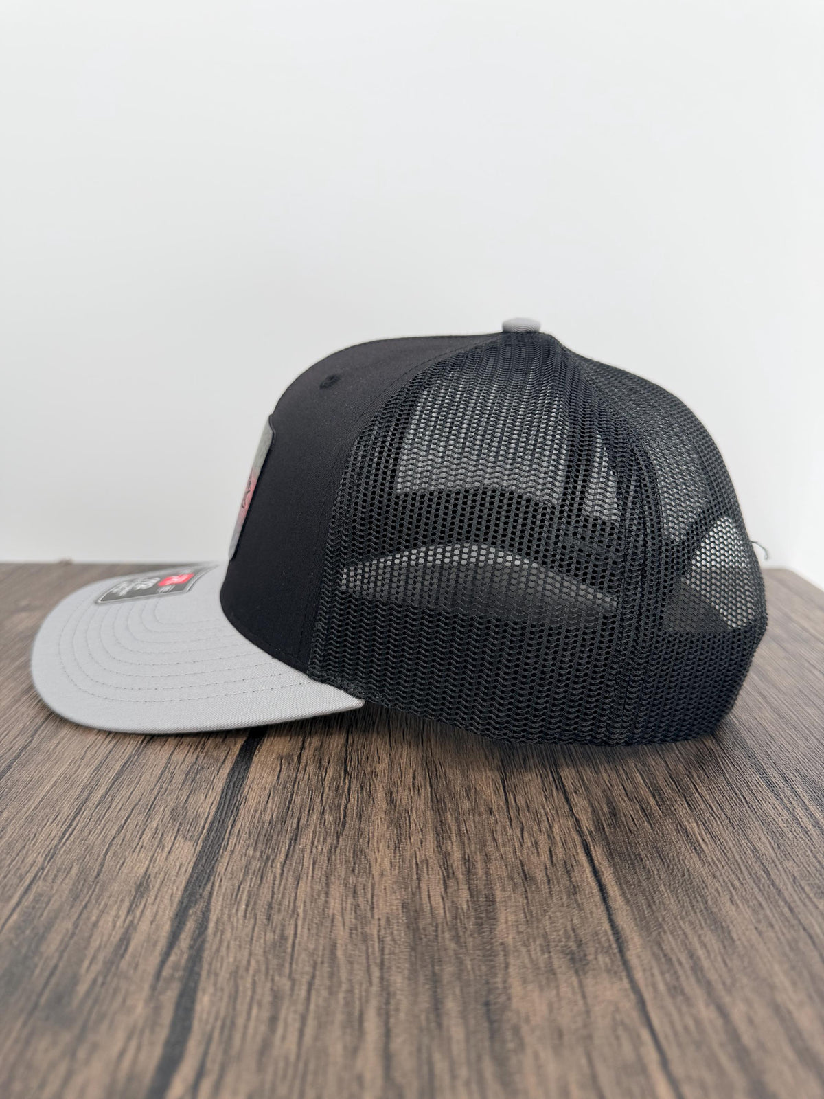 Richardson 112 Rainbow Trout Patch Hat – Black/Light Grey